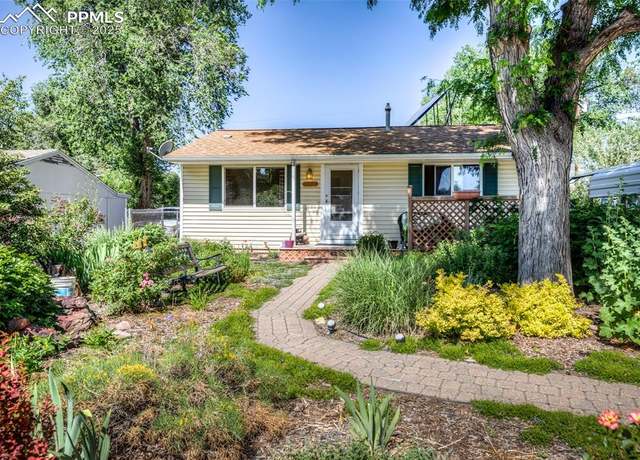 Property at 606 Erie Rd, Colorado Springs, CO 80910, 3 beds, 1.5 baths