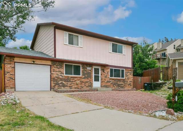 Property at 2724 W Montebello Dr, Colorado Springs, CO 80918, 4 beds, 2.5 baths