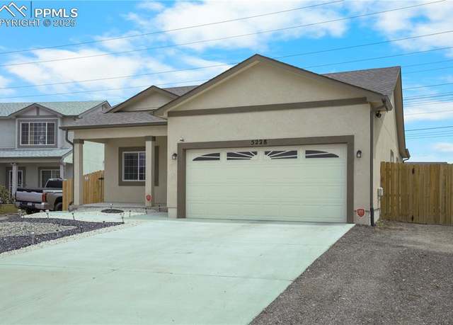 Property at 5228 Gannet Ln, Pueblo, CO 81008, 3 beds, 2 baths