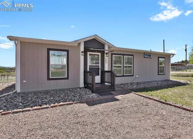 Property at 762 Main St, Coal Creek, CO 81221, 3 beds, 2 baths