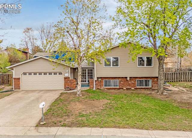 Property at 3045 S Roche Dr, Colorado Springs, CO 80918, 3 beds, 2 baths