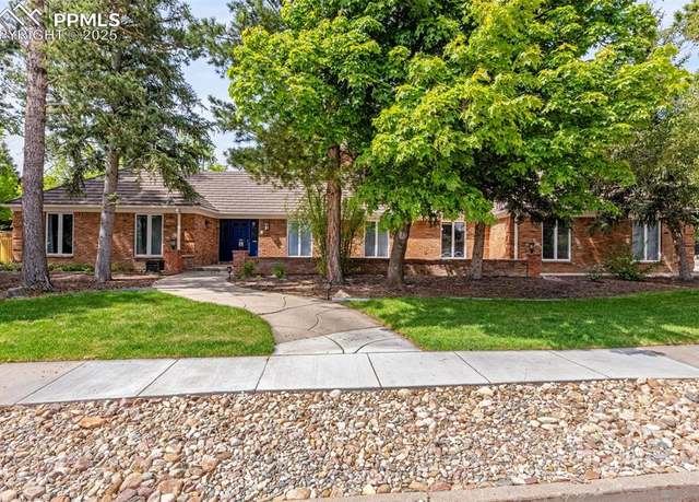 Property at 75 E Cheyenne Mountain Blvd, Colorado Springs, CO 80906, 5 beds, 4.5 baths