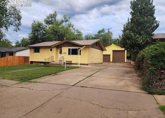 Property at 1328 Oswego St, Colorado Springs, CO 80904, 3 beds, 2 baths