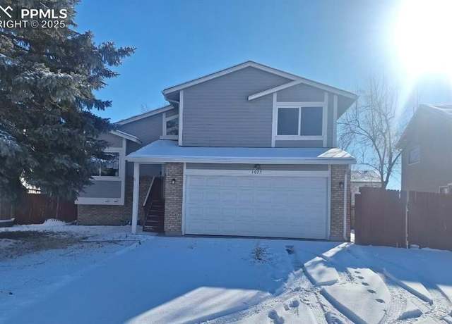 Property at 1025 Crandall Dr, Colorado Springs, CO 80911, 4 beds, 3 baths