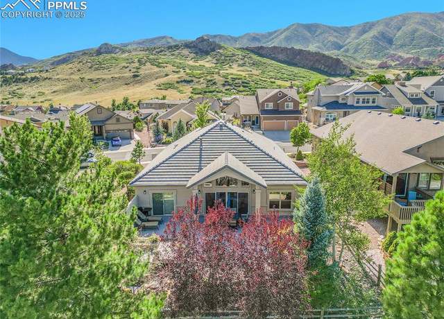 Property at 5645 Vantage Vista Dr, Colorado Springs, CO 80919, 4 beds, 4 baths