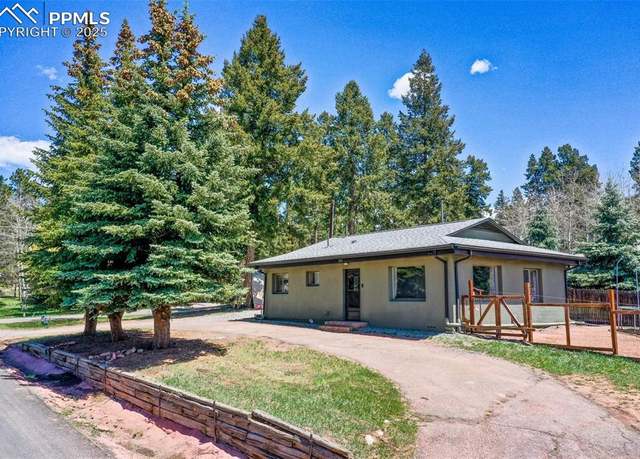 Property at 401 N Fairview St, Woodland Park, CO 80863, 3 beds, 1 bath