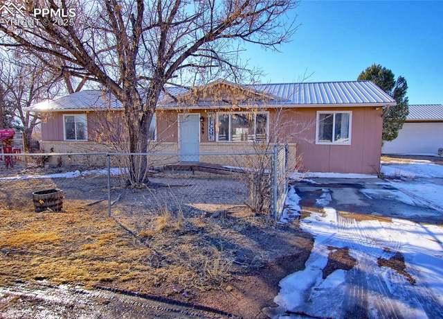 Property at 369 G St, Penrose, CO 81240, 4 beds, 2 baths