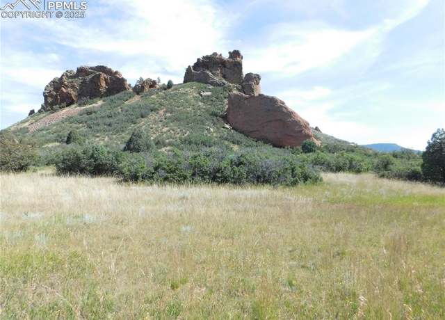 Property at 5967 Country Club Dr, Larkspur, CO 80118