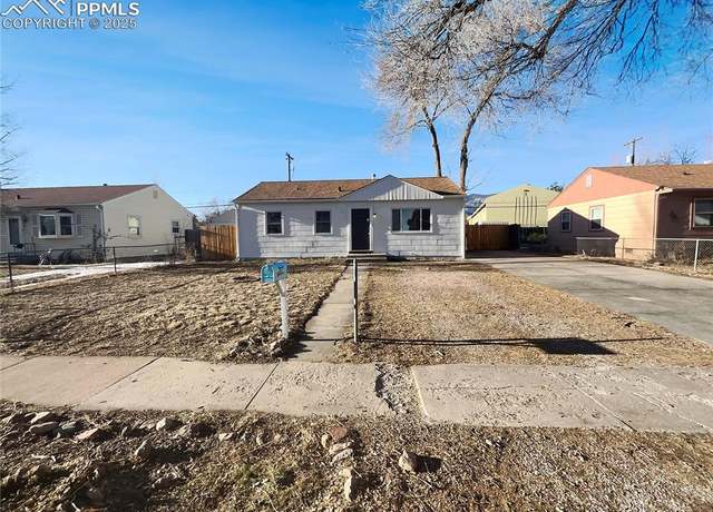 Property at 2017 S Corona Ave, Colorado Springs, CO 80905, 3 beds, 1 bath