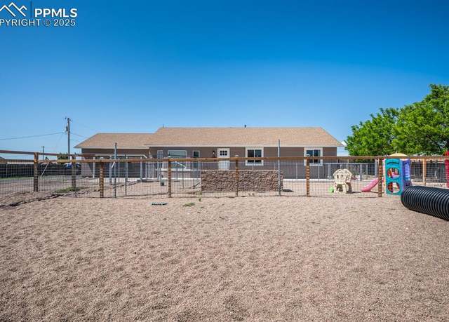 Property at 566 E Paradise Dr, Pueblo, CO 81007, 3 beds, 2 baths