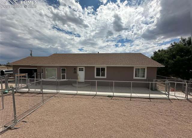 Property at 566 E Paradise Dr, Pueblo, CO 81007, 3 beds, 2 baths