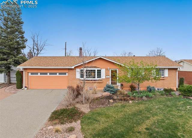Property at 913 Panorama Dr, Colorado Springs, CO 80904, 3 beds, 2.5 baths
