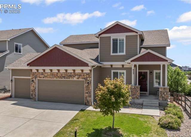 Property at 923 Deschutes Dr, Colorado Springs, CO 80921, 3 beds, 2.5 baths