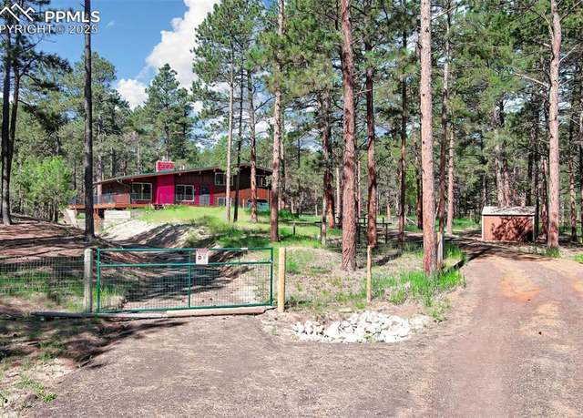 Property at 17990 Canterbury Dr, Monument, CO 80132, 4 beds, 3 baths