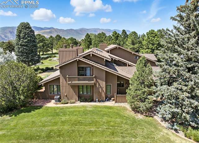 Property at 3850 Camels Ridge Ln, Colorado Springs, CO 80904, 2 beds, 2.5 baths