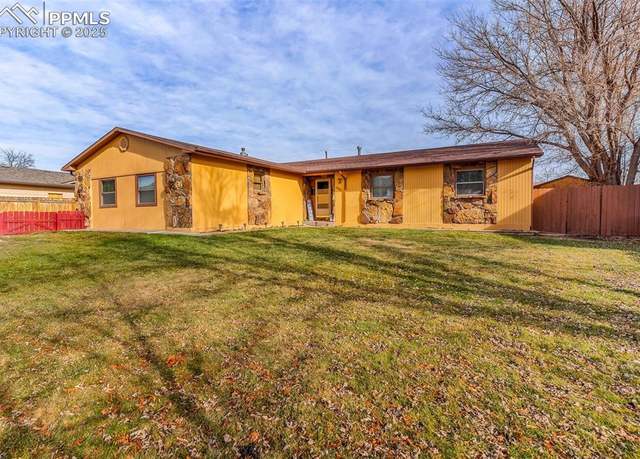 Property at 1115 Barr Ave, Canon City, CO 81212, 3 beds, 3 baths
