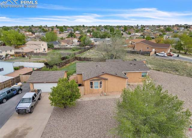 Property at 780 S Jasper Dr, Pueblo West, CO 81007, 3 beds, 2 baths