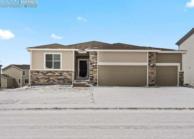 Property at 10434 Devoncove Dr, Peyton, CO 80831, 3 beds, 2 baths