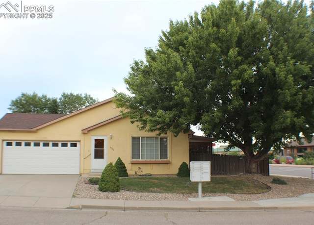 Property at 4706 Pioneer Rd, Pueblo, CO 81001, 3 beds, 2 baths