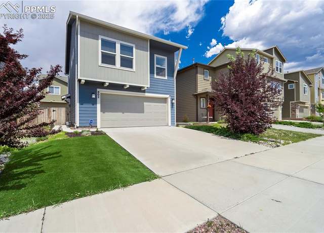 Property at 802 Grissom Dr, Colorado Springs, CO 80915, 2 beds, 2 baths