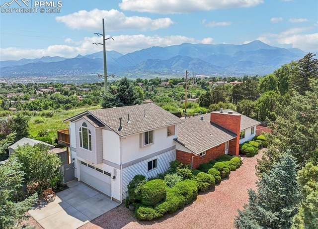 Property at 2020 Mesa Rd, Colorado Springs, CO 80904, 3 beds, 3 baths