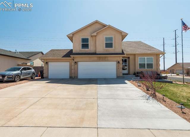 Property at 2318 Crestwood Ln, Pueblo, CO 81008, 4 beds, 3 baths
