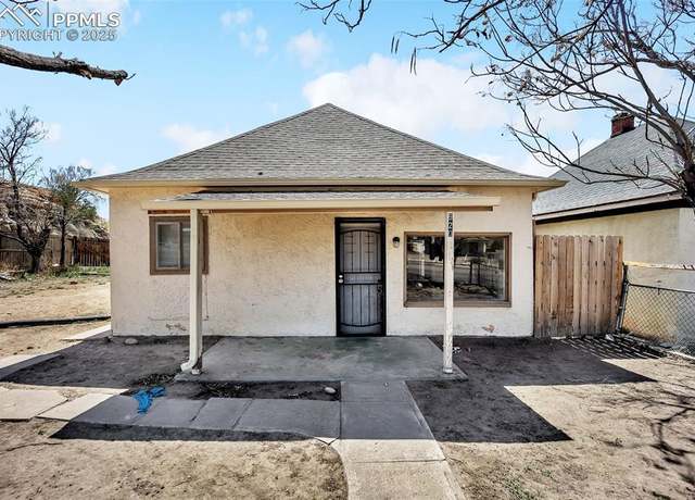 Property at 920 E 4th St, Pueblo, CO 81001, 3 beds, 1 bath