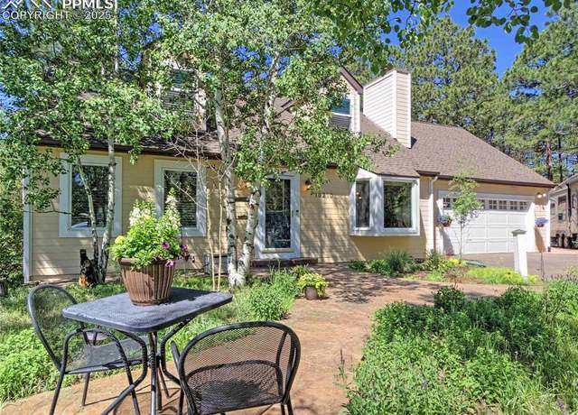 Property at 18210 Pine Vista Pl, Colorado Springs, CO 80908, 5 beds, 3 baths