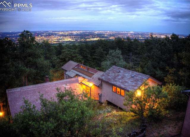 Property at 625 Vista Grande Dr, Colorado Springs, CO 80906, 4 beds, 2.5 baths