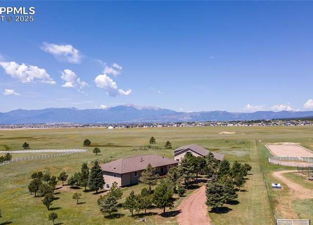 Property at 9970 Tomahawk Trl, Colorado Springs, CO 80908, 4 beds, 3 baths