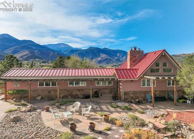 Property at 122 Palisade Cir, Manitou Springs, CO 80829, 3 beds, 3 baths