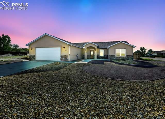 Property at 994 S Knox Dr, Pueblo West, CO 81007, 4 beds, 2 baths