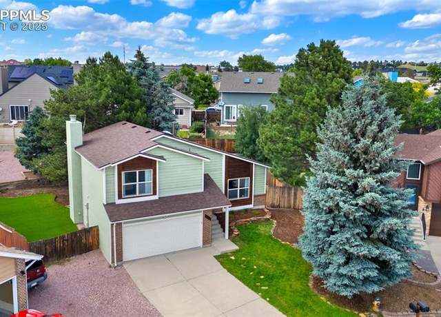 Property at 7030 Heywood Ct, Colorado Springs, CO 80918, 4 beds, 3 baths