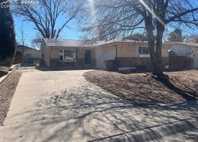 Property at 66 Louis Nelson Rd, Pueblo, CO 81001, 5 beds, 3 baths