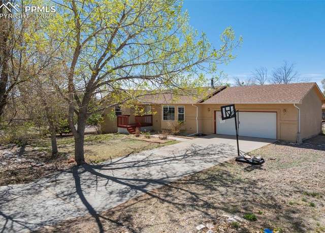 Property at 781 S Blakeland Dr, Pueblo West, CO 81007, 3 beds, 2 baths