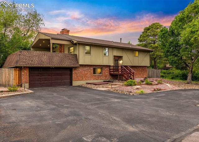 Property at 1871 Brookwood Dr, Colorado Springs, CO 80918, 4 beds, 2.5 baths
