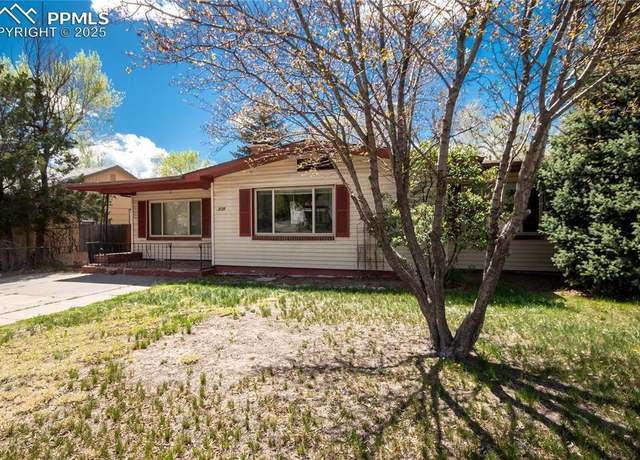 Property at 1028 N Union Blvd, Colorado Springs, CO 80909, 3 beds, 1.5 baths