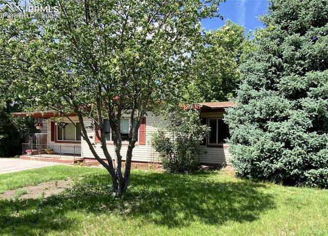 Property at 1028 N Union Blvd, Colorado Springs, CO 80909, 3 beds, 1.5 baths