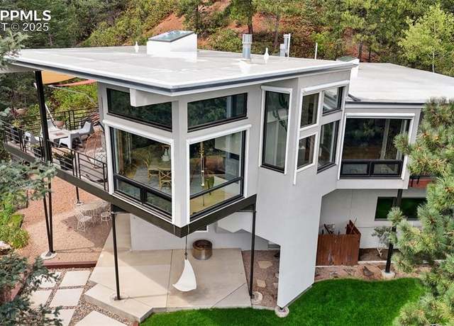 Property at 1404 Mica Ln, Colorado Springs, CO 80906, 4 beds, 4.5 baths