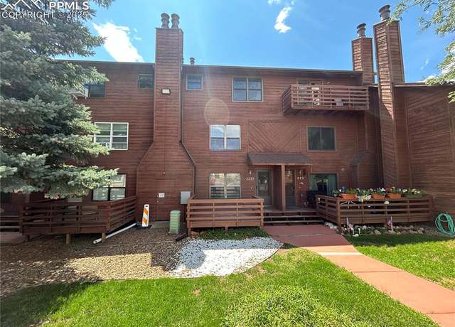 Property at 2232 Stepping Stones Way, Colorado Springs, CO 80904, 2 beds, 1.5 baths