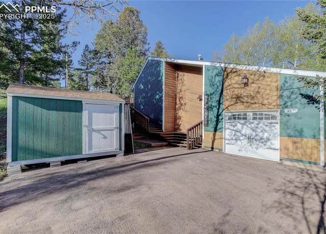 Property at 417 W Columbine Ave, Woodland Park, CO 80863, 3 beds, 2 baths