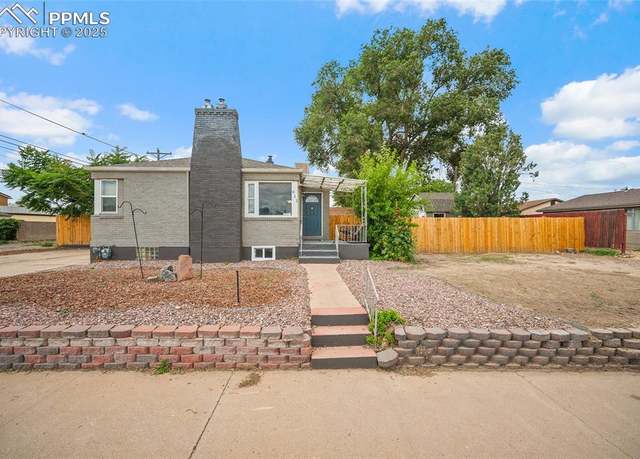 Property at 611 E Pitkin Ave, Pueblo, CO 81004, 3 beds, 2 baths