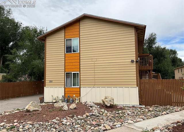 Property at 720 E Hills Rd, Colorado Springs, CO 80909, 8 beds, 4 baths