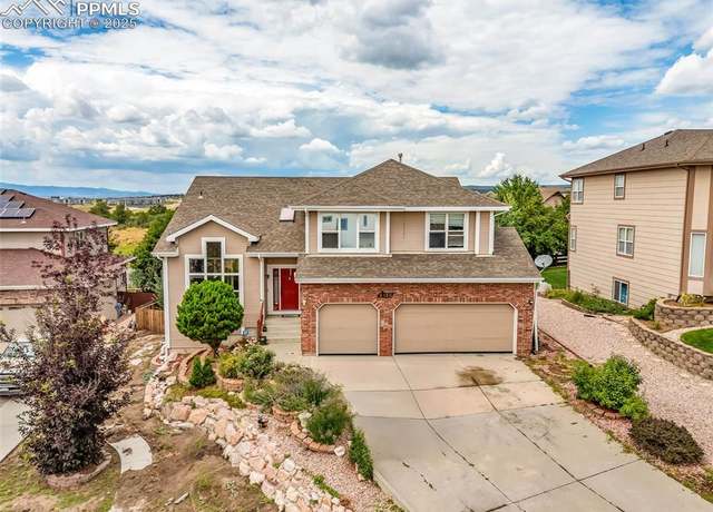 Property at 2720 Kittyhawk Rd, Colorado Springs, CO 80920, 5 beds, 3.5 baths