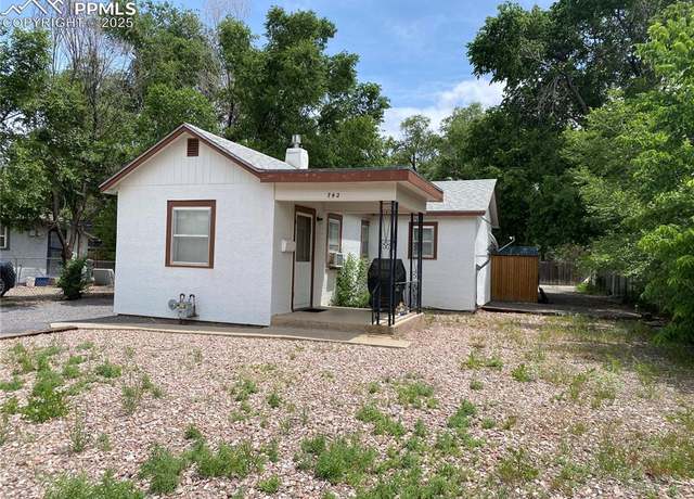 Property at 742 Belmont Ave, Pueblo, CO 81004, 1 bed, 1 bath