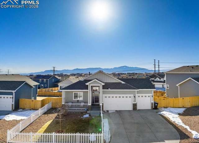 Property at 10150 Bracknell Pl, Peyton, CO 80831, 5 beds, 3 baths