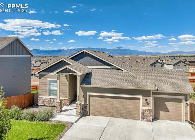 Property at 6622 Tillamook Dr, Colorado Springs, CO 80925, 4 beds, 3 baths