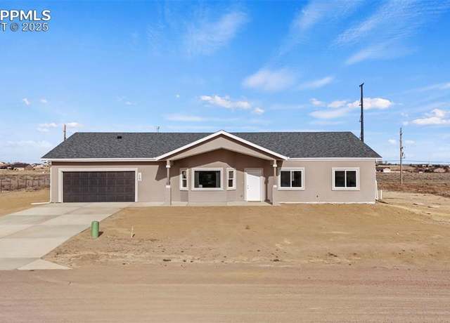 Property at 1462 N Moonbeam Dr, Pueblo, CO 81007, 4 beds, 3 baths