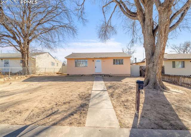 Property at 2522 Denver Blvd, Pueblo, CO 81008, 2 beds, 1 bath