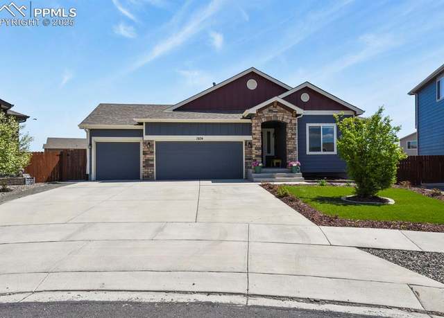 Property at 13124 Park Meadows Dr, Peyton, CO 80831, 5 beds, 3 baths